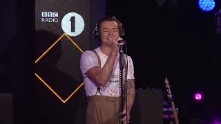 Harry Styles - Juice (Lizzo cover) in the Live Lounge