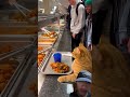 dasar manusia nora masa baru tau kucing bisa milih makanan sendiri⁉️SnapPaws