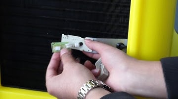 Changing the humidity sensor of Storm Ultra 90 Liters Restoration Dehumidifier