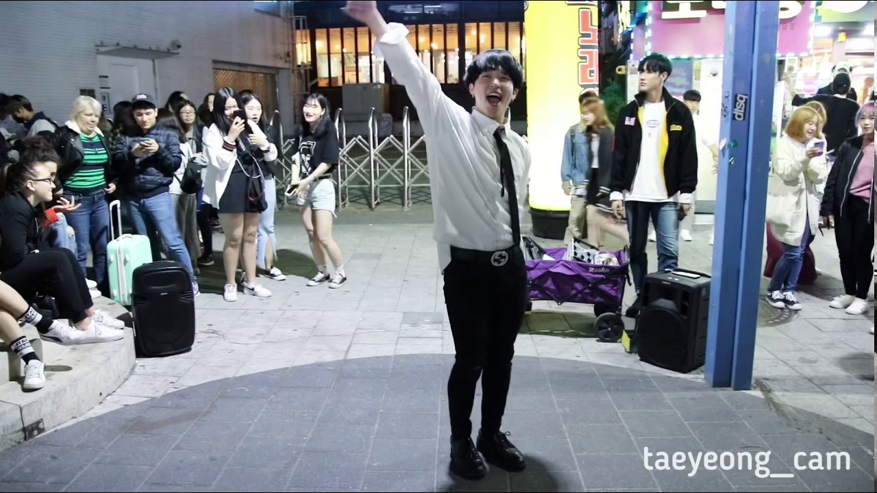 180508 이태영 taeyeong 홍대공연 / 모모랜드 (momoland) - 뿜뿜 (bboom bboom) 3차