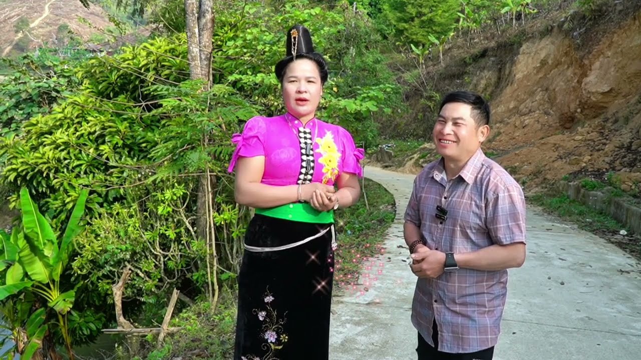 HÁT THÁI TÌNH YÊU  LINH LƯỢNG VÀ LÒ HẶC. 