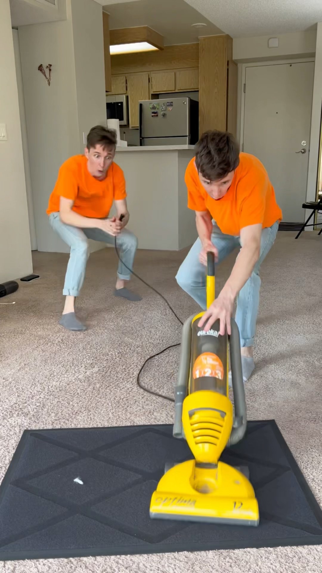 Work Smart - Save Electricity ⚡️?