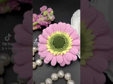 Рожева шпилька/брош ручної роботи "Рожева гербера", видео 1