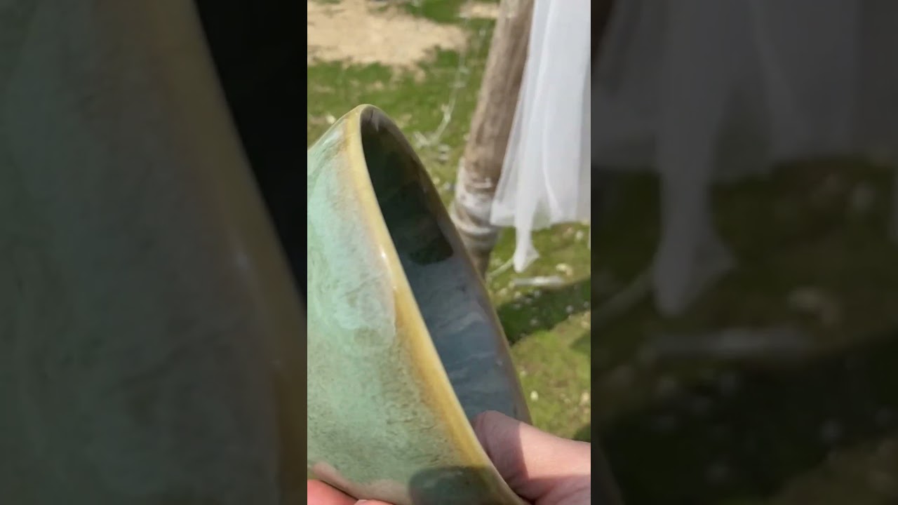 FENN Glossy Green Glaze Ceramic Dinnerware Set Manufacturer