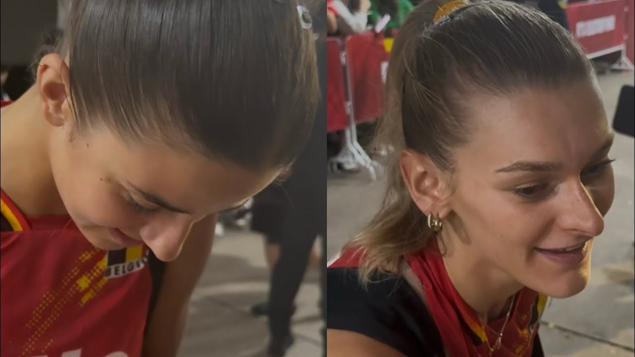 บรรยากาศนักวอลเลย์บอลหญิงทีมชาติเบลเยียมพูดคุยกับแฟนคลับ หลังพ่ายให้กับทีมชาติโปแลนด์ 30/8/2025