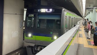 都営新宿線10-300形720F新宿駅発車