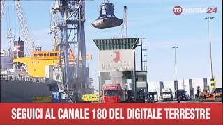 BARI ARRIVO NAVE CON GRANO AMERICANO