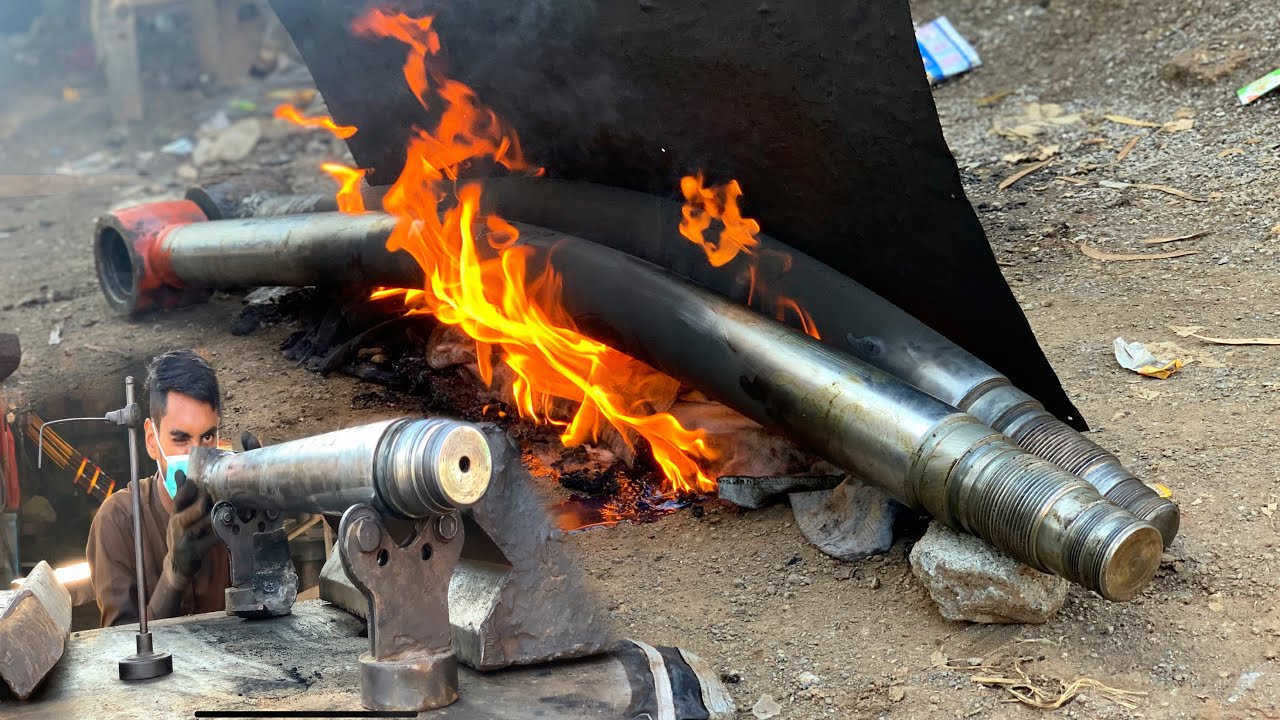 Bent Hydraulic Cylinder Rod Is Stuck & Bent because Hitting Heavy Stone