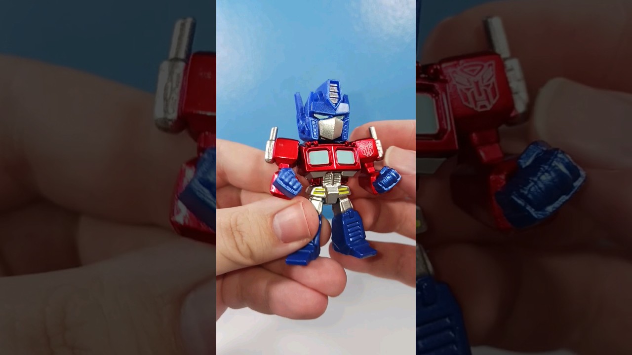 Tiny metal Optimus Prime! Jada toys Die Cast