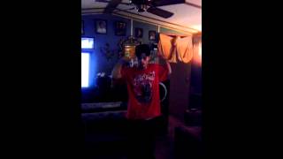 Shorty Dancing To Wet The Bed