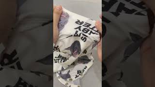 unboxing personalized baby onesie