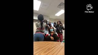 She Make It Clap Clap Clap