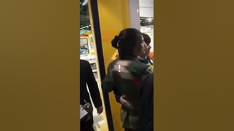 WHATS HAPPENING HERE😳#MewGulf#onitsukatiger#popular#threads#shorts#slowmo#slowmotion#gulfkanawut