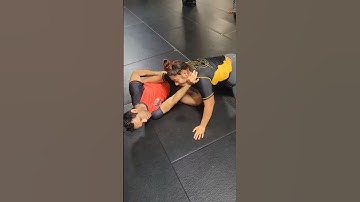 Flying Gogo #brazilianjiujitsu #jiujitsu #shorts #bjj #yearofyou #rubberguard #10thplanetjiujitsu