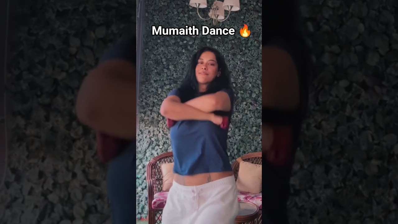 Mumaith Khan Dance Moves 😍👌 