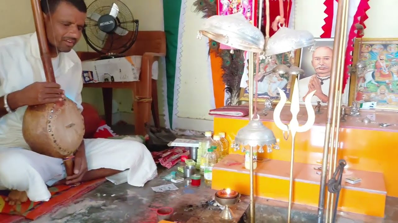 वागडी लोक भजन सतुर महराज गाते हुए  जुई विशारी ने सालो मारा नर नारी 