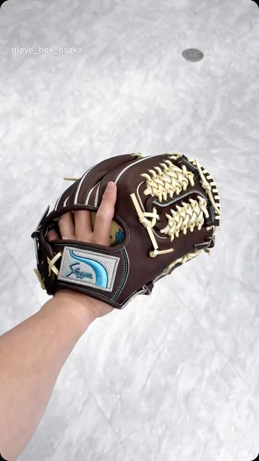Slugger 軟式グローブ Aggressive T1 𝐊𝐔𝐁𝐎𝐓𝐀 𝐒𝐋𝐔𝐆𝐆𝐄𝐑お久しぶりのT1🐯gloveboxosaka #軟式