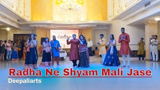 #radha_ne_shyam_mali_jase #sachin #jigar #mixgarbafusion #couple_dance
choreography by bharat sarvaiya ( rhythm garba group ) navratri
night-2019 in ye...