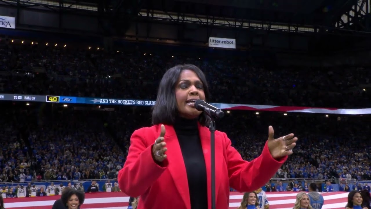National Anthem – CeCe Winans – Thanksgiving Day