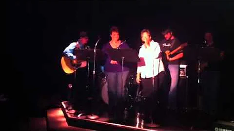 Heather singing back up with Susie Brenner