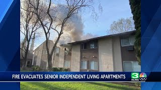 4 hospitalized after fire in Modesto apartment complex