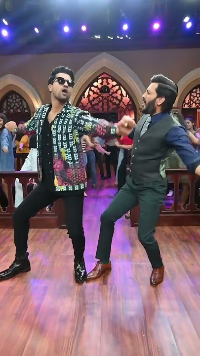 Nothing like #VickyKaushal doing the #VedLavlay step! #Ved30Dec