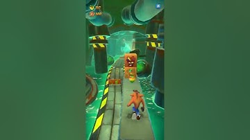 How to defeat Frosty Mini Robot in Sewer or Later on Crash Bandicoot: On the Run!