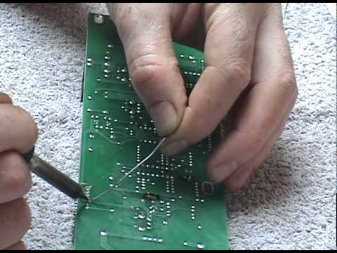 Espe01 installation instruction - nstruction video on how to install the Thierry Frenkels ESPE01 module in the Moog Music Etherwave Standard theremin. 

