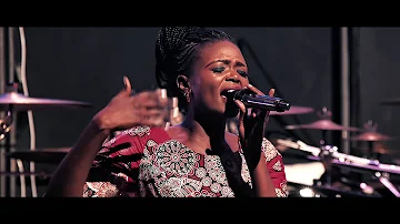 Eunice Njeri - Uinuliwe Live (Sms "Skiza 7636280" to 811) |Official CRM Video|