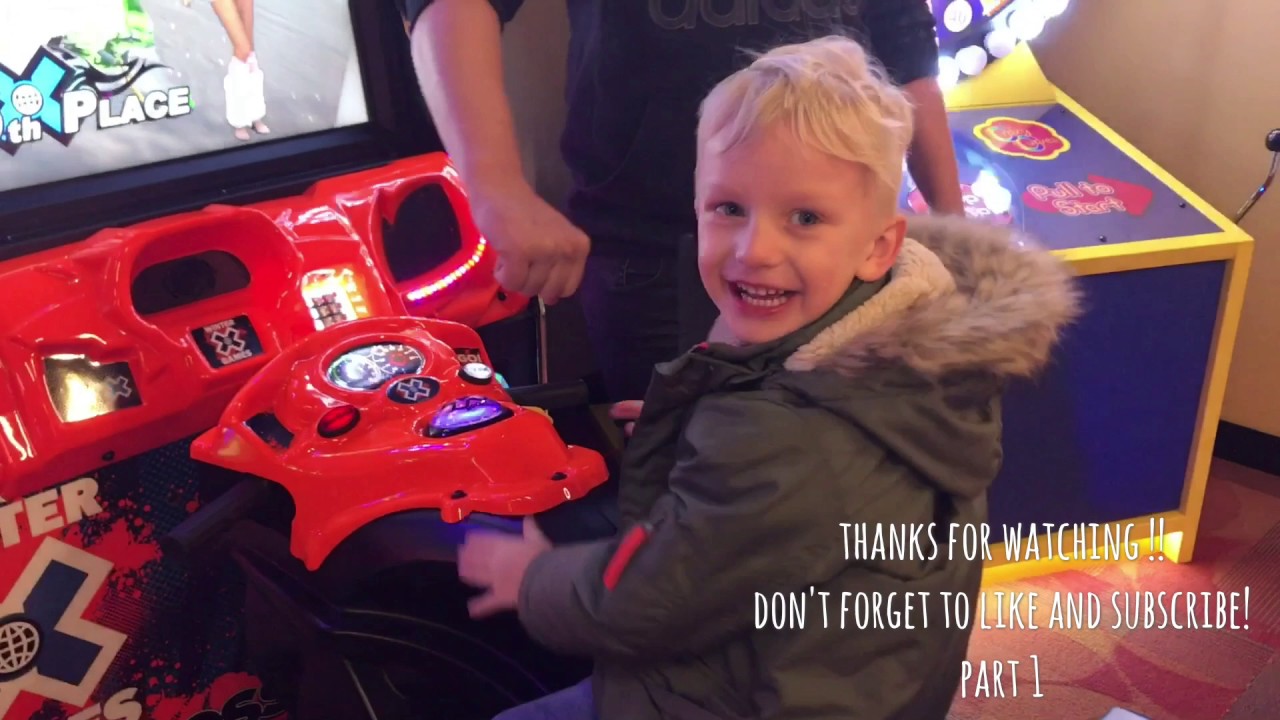 King Pins PDX Bowling / Arcade Part 1 YouTube