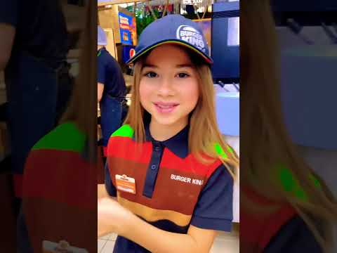 💥ОТКРЫЛА СВОЙ РЕСТОРАН💥 #миланахаметова #лп #shorts #tiktok #likee #умка #burgerking