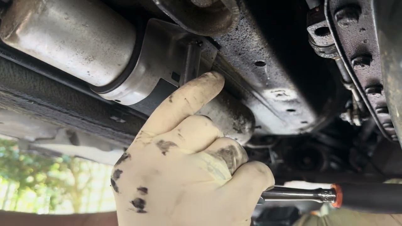 How to replace the fuel filter on you E46 BMW