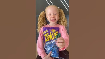 Lyric Tries Blue Takis😰 #shorts
