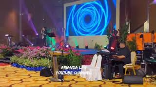 Download Lagu Embun shiela majid new arrangement Live performance MP3
