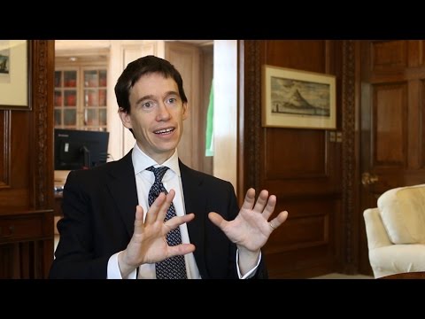 Rory Stewart on Cumbrian lullabies, Tristram Shandy, Tolstoy and more. Instructional Video