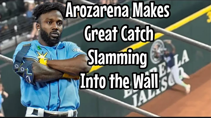 Randy Arozarena Makes a Spectacular Catch Slamming Into the Wall at Globe Life Field