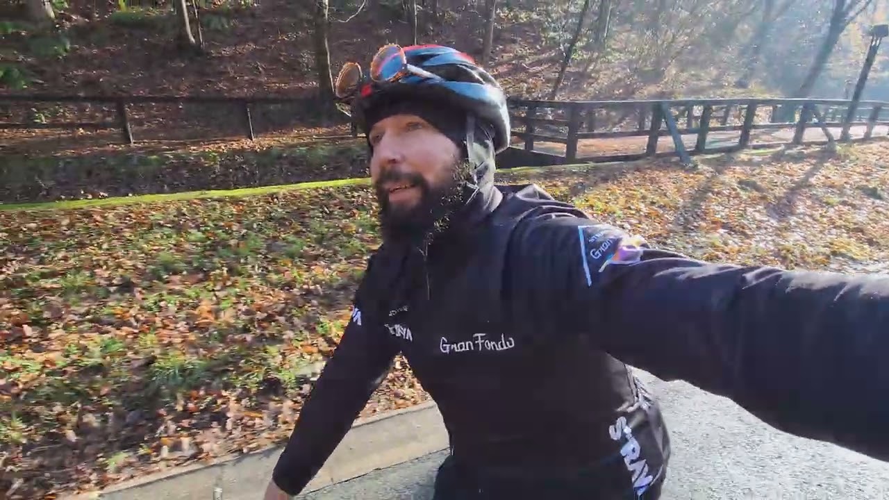 Zagreb pod smogom, Sljeme u raju - Biciklistički bijeg