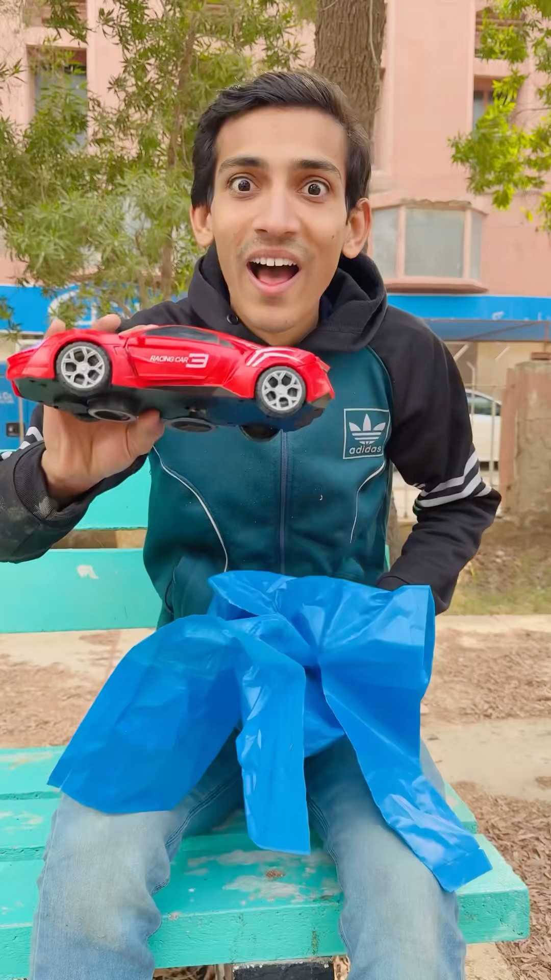 Wow Surprise Present ?|