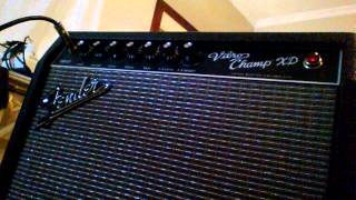 Demo of acoustic voice (Acoustasonic like) of Fender Vibro Champ XD