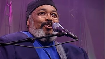 Thumbnail of Jorge Aragão - Pot-Pourri: Coisinha do pai / Vou festejar (ft. Beth Carvalho)