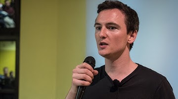 How Decentralization Wins over Centralization | Stefan Britting | Lightning Talks Munich