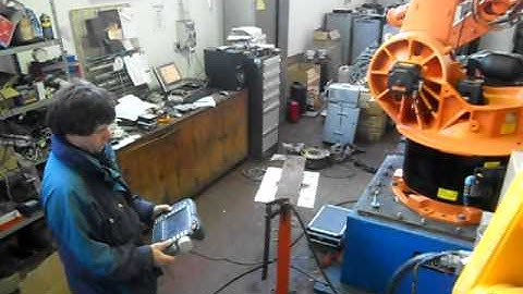 Used robot Kuka KR125L90/2 KRC1GM w/ Fronius TPS4000 welding machine @ www.eurobots.net