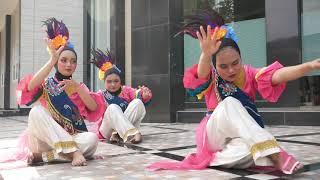 Tarian Lenggang Bekasi, Fakultas Ekonomi & Bisnis UIA