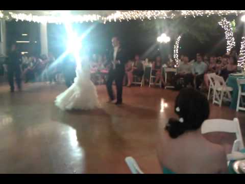 Cindy nd julio wedding-the dance