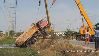 TRUCK ACCIDENT | TRUCK RECOVERY BY 2 BIGGEST CRANE