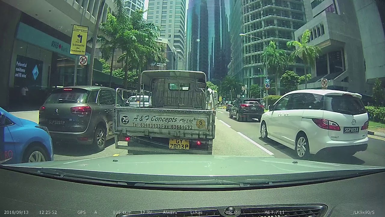 9 Cars Illegal Left Turn On 2nd Lane Only For Going Straight YouTube