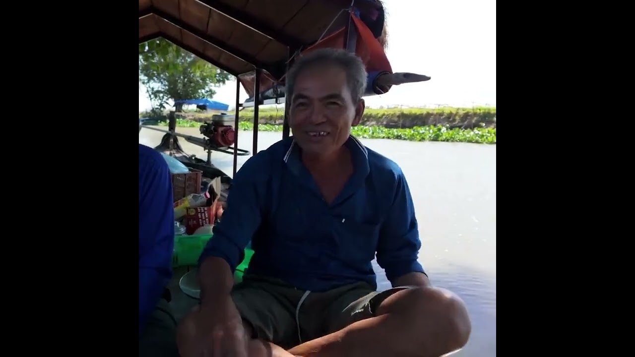 Ăn tôm nướng như vầy nó thơm mà ngon mọi người xem cho e xinh một đắng ký kên nhé cám on 