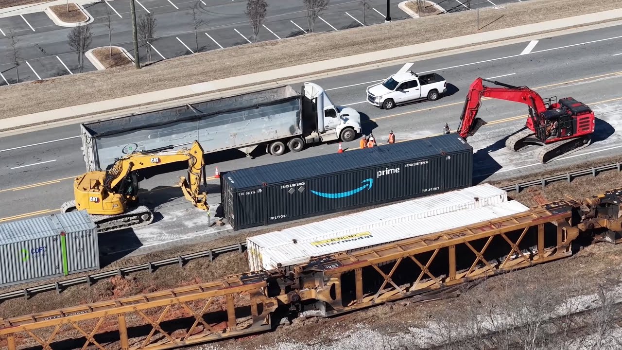 The CSX Container Derailment Cleanup at Fairburn Continues