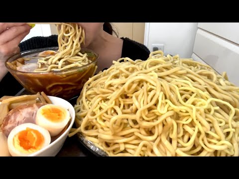 【ASMR，咀嚼音】Dipping-Style Ramen with Sauce！つけ麺！