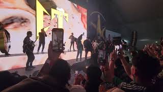 Fuerza Regida ft. Natanael Cano - Ch Y La Pizza (En Vivo)